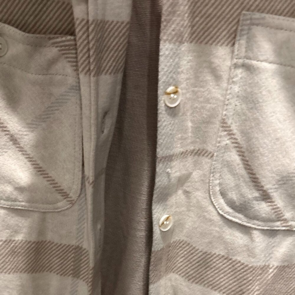 Thread & Supply Button Down Shirt - Picture 5 of 8